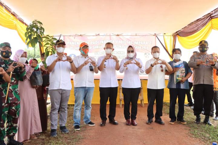 Pemerintah Provinsi Lampung Launching Kartu Petani Berjaya di Kabupaten Tulang Bawang